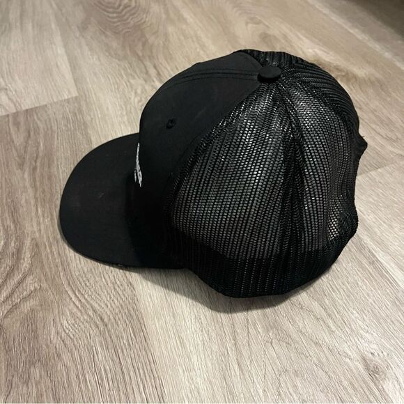 Ginger and Baker Fort Collins Colorado Black & White Trucker Hat - Picture 4 of 8